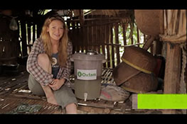 Anna Torv for Oxfam Unwrapped