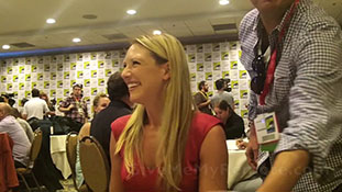 FRINGE- Anna Torv on Olivia's Reunion with Etta, Focusing on Just One Olivia, and More
