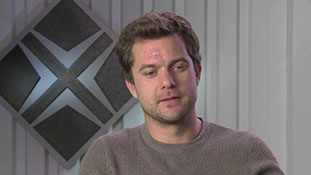 Fringe - Interview with Joshua Jackson - Core Mystery.mp4-00002
